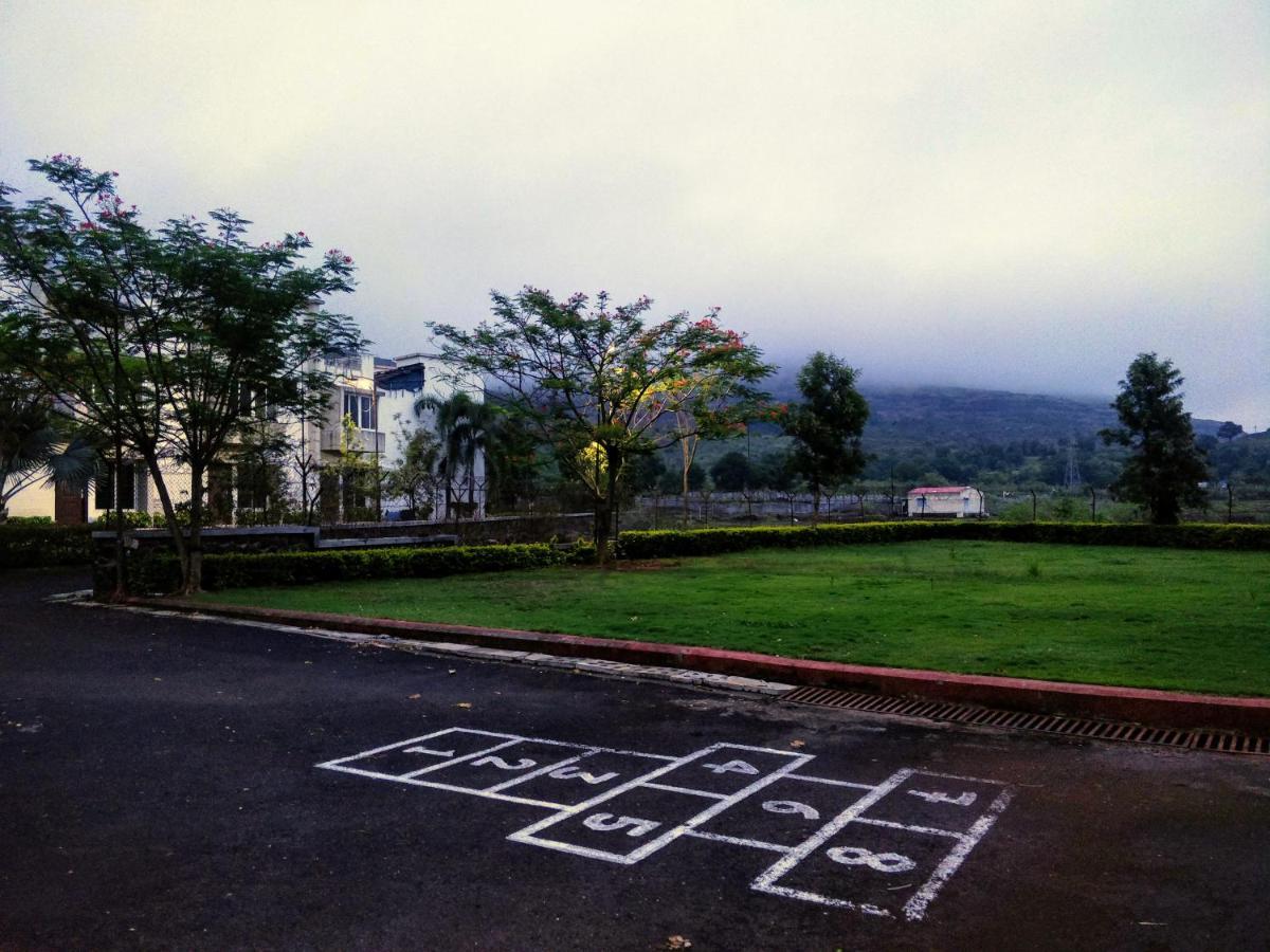 Dew Drops Boutique Retreat Hotell Igatpuri Eksteriør bilde